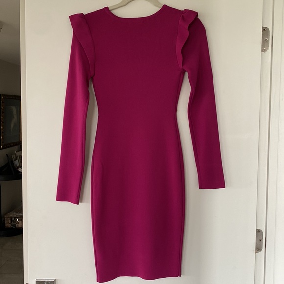 Magenta body con dress - Picture 8 of 9
